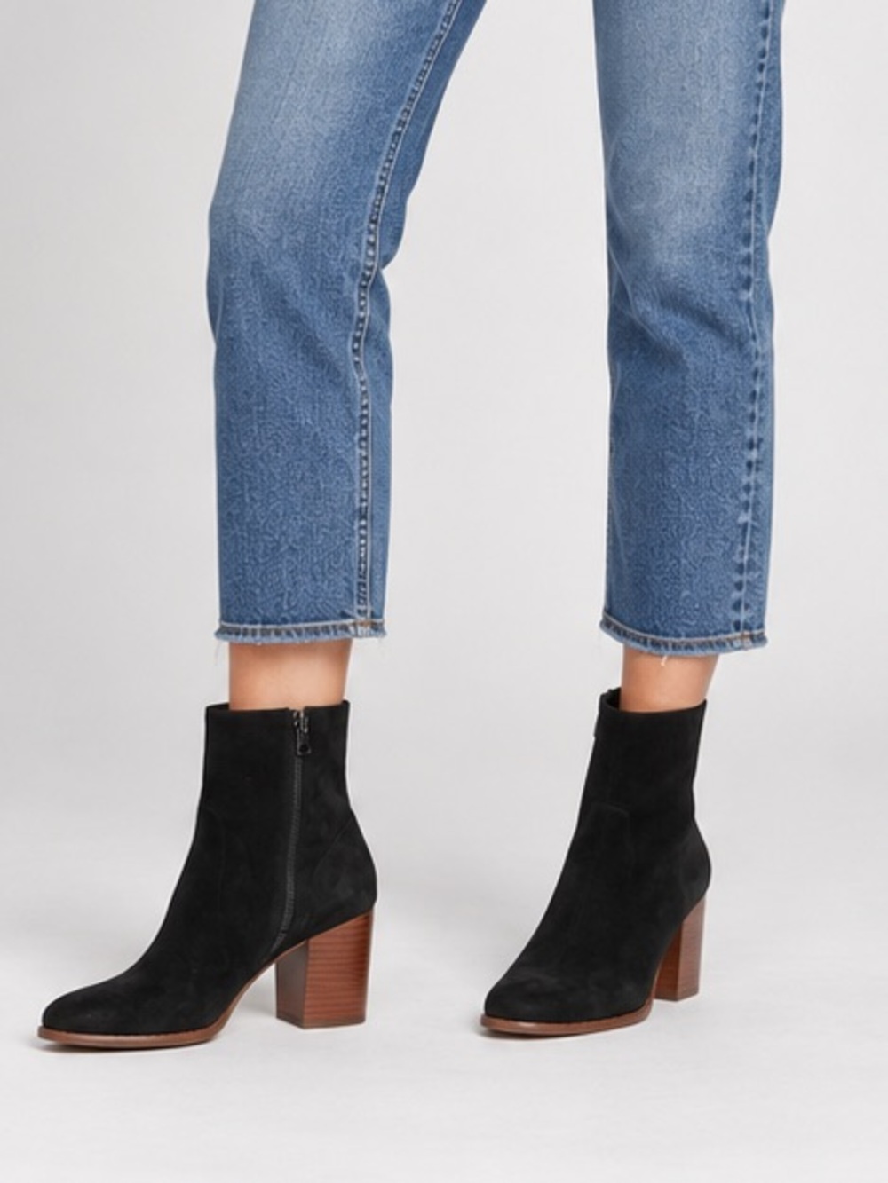 Kork-Ease Petra Black Suede Ankle Boots Size 8.5 Stacked Block Heel Booties